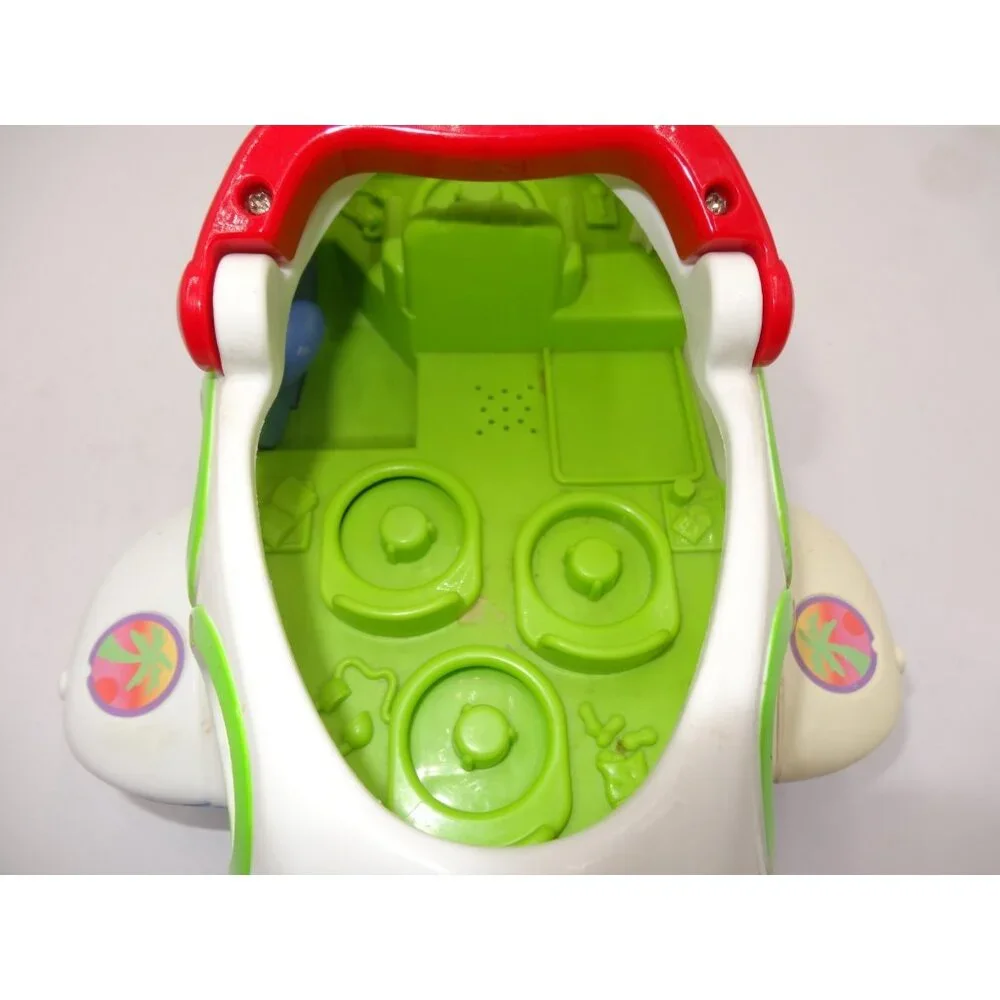 Fisher Price Little People Airplane Lights & Sound 2005 Suitcase 3 Little People